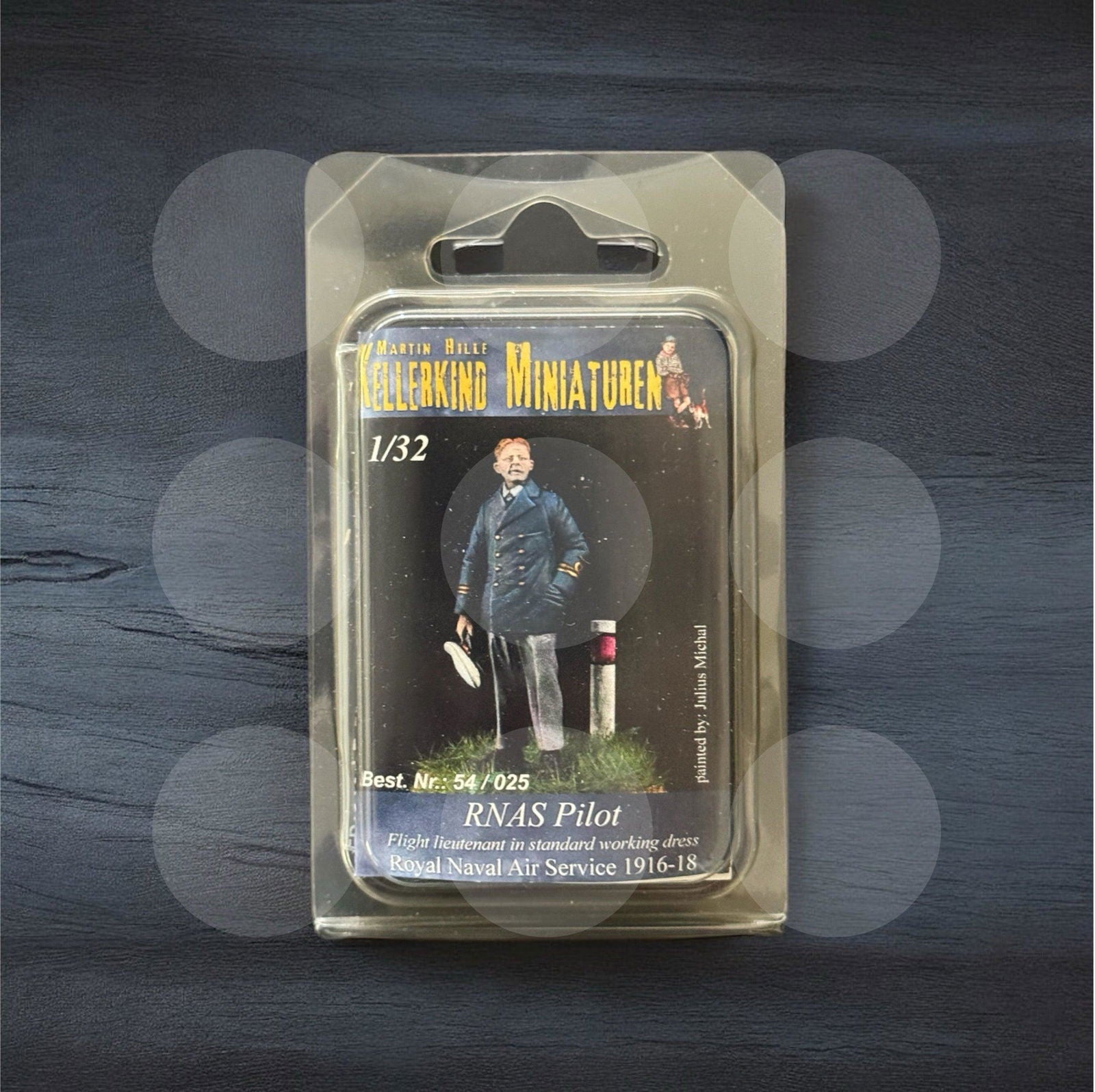 1/32 RNAS pilot in jacket - Gothaforce