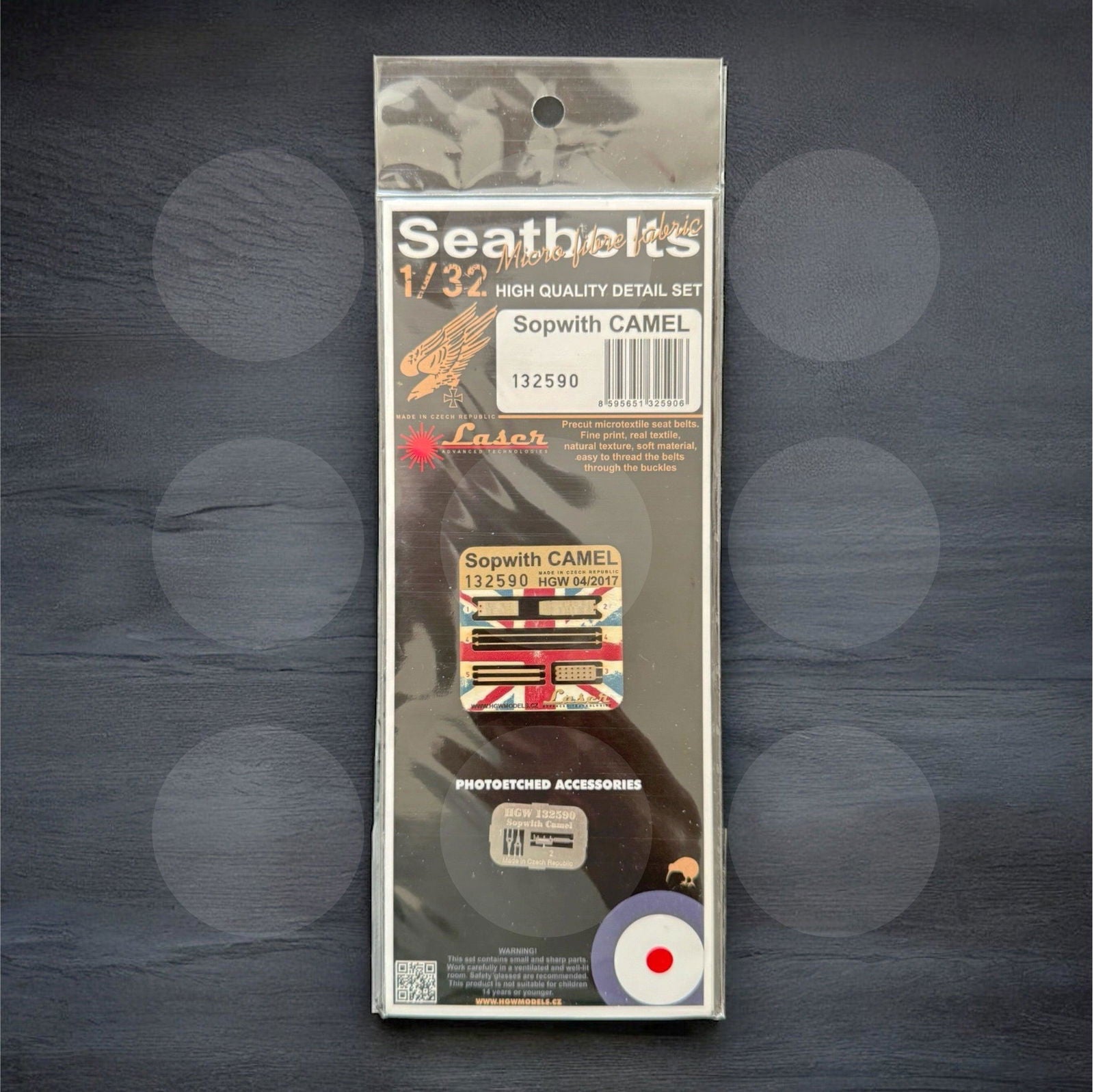 HGW Models 1/32 Seatbelts Sopwith Camel - 12590 - Gothaforce