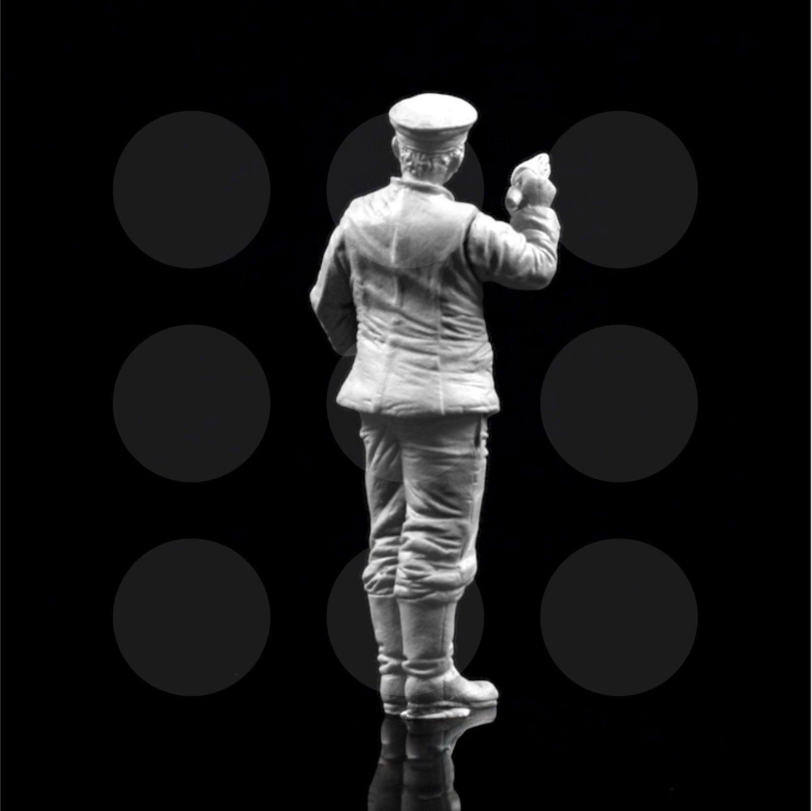 1/32 German mechanic with paintbrush - Gothaforce
