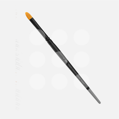 AK Synthetic Brush - Filbert 4