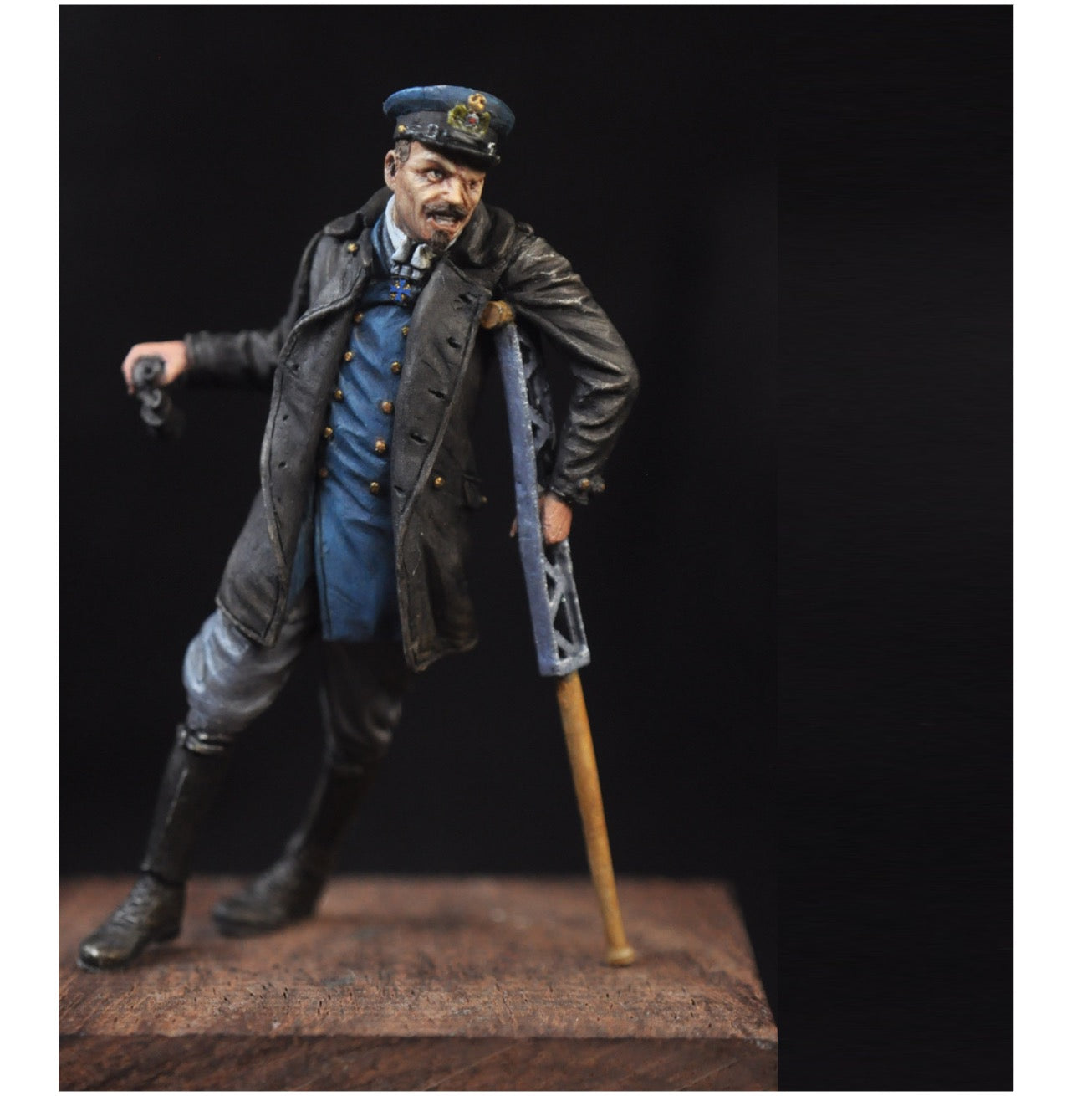 Zeppelin Commander Aviattic Luftkrieg 1/32 - Captain Peter Strasser - Zeppelin Commander ...